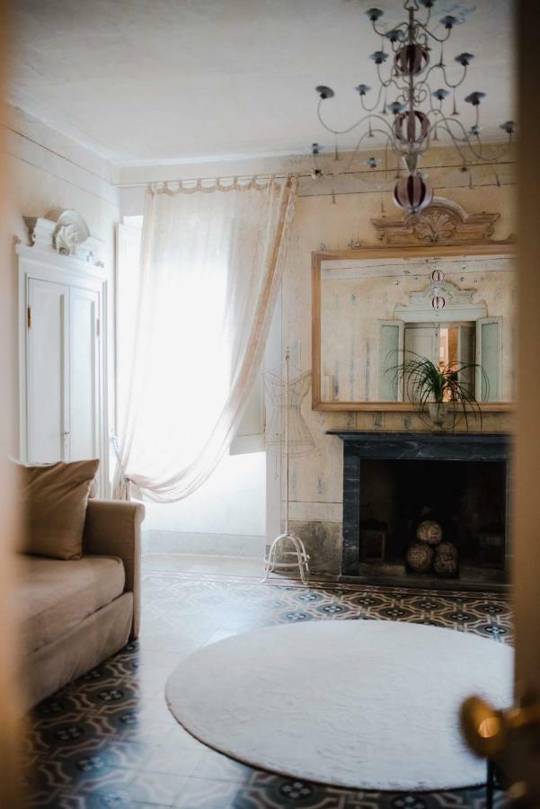 Regina Teodolinda Suites Laglio Dış mekan fotoğraf