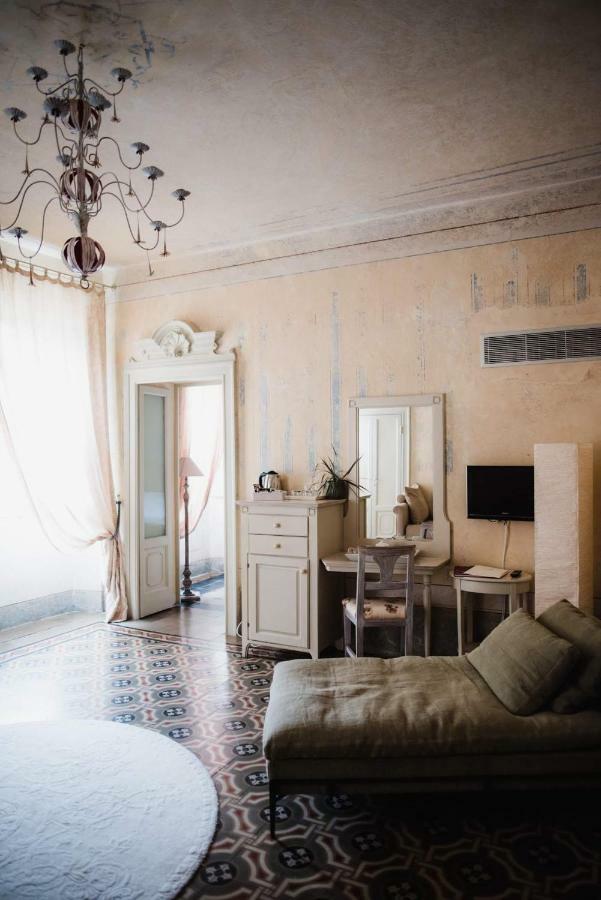 Regina Teodolinda Suites Laglio Dış mekan fotoğraf