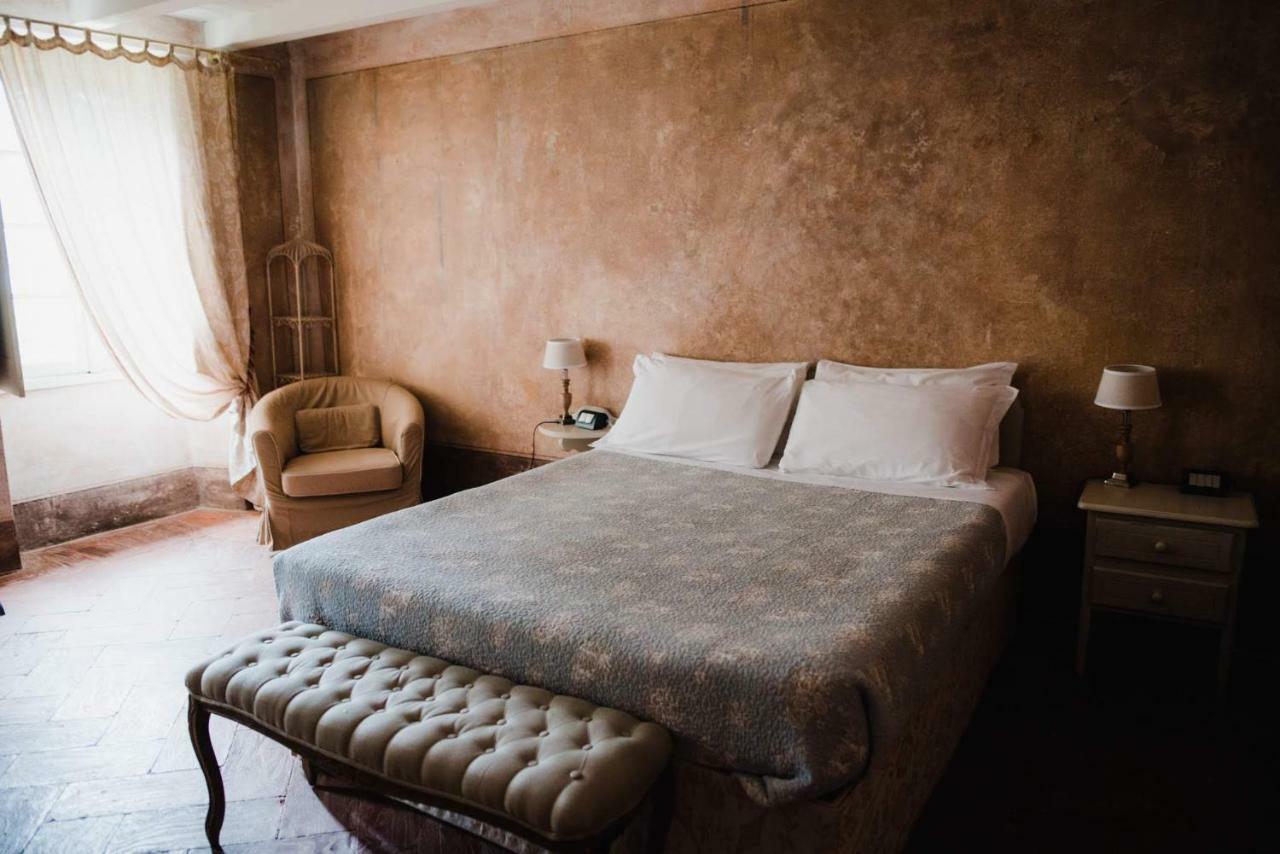 Regina Teodolinda Suites Laglio Dış mekan fotoğraf